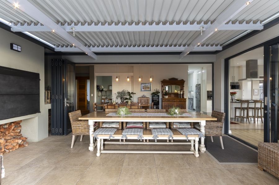 5 Bedroom Property for Sale in Fairhaven Country Estate Western Cape